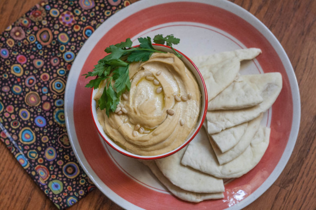 Homemade Hummus