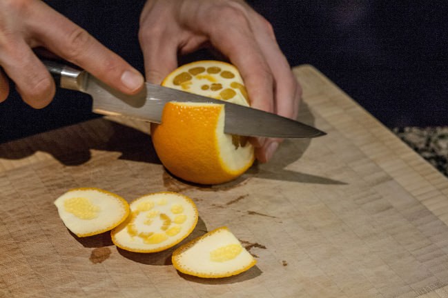 segmenting the oranges