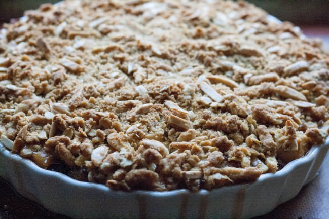 baked cherry apple crisp