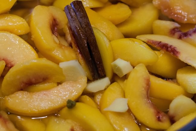 peach soup ready to simmer