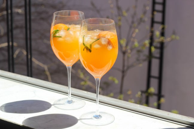 tangerine rosemary cocktails