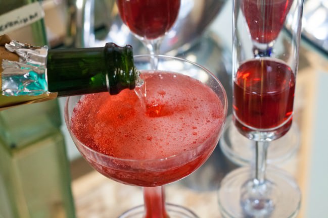 cherry bourbon fizzers add champagne