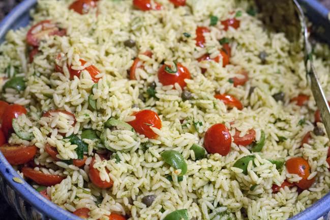 orzo salad with dill pesto