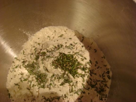 minced rosemary and flour