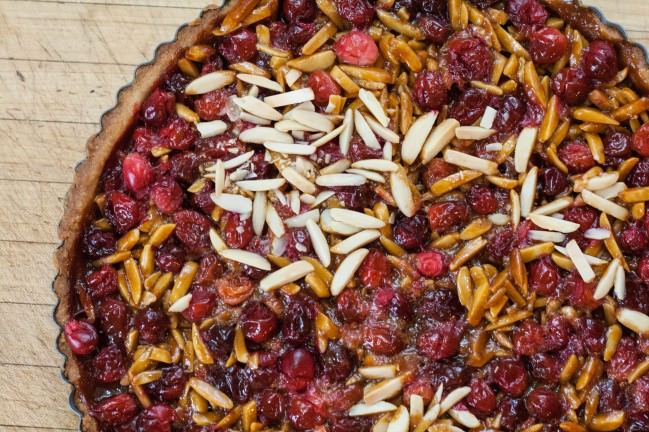 aerial cranberry caramel tarts