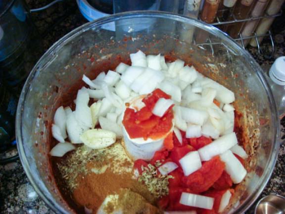 onions and toms into mole-2