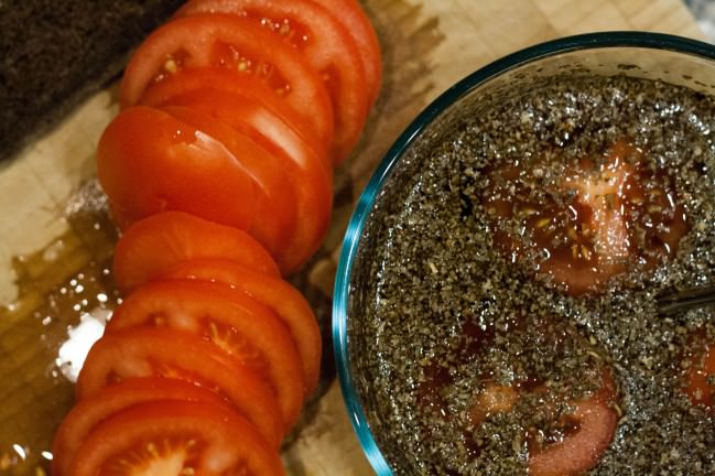 "regular" grilled cheese a.k.a. tomato and havarti dill on rye slice tomatoes