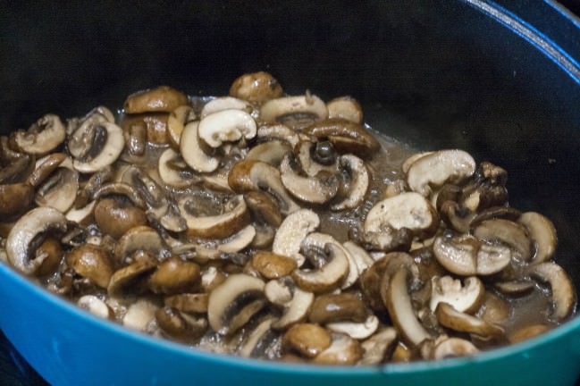 boeuf bourguinon sauteed mushrooms