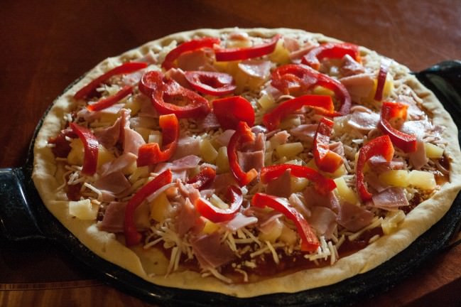 House Pizza Hawaiian plus red peppers
