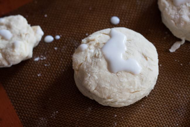 flaky buttery food processor buttermilk biscuits and buttermilk
