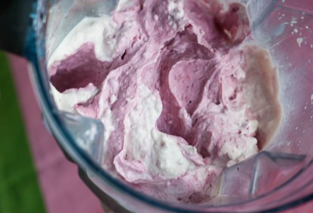 Rose & Raspberry Float homemade raspberry icecream