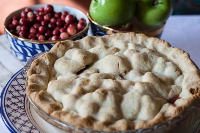 apple cranberry pie