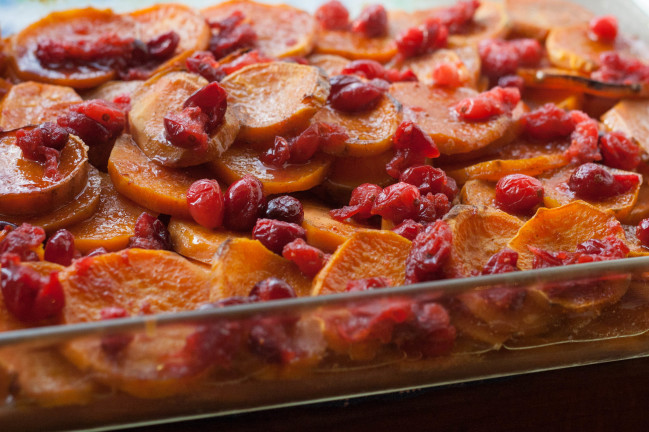 Sweet Potatoes Cranberry Glaze