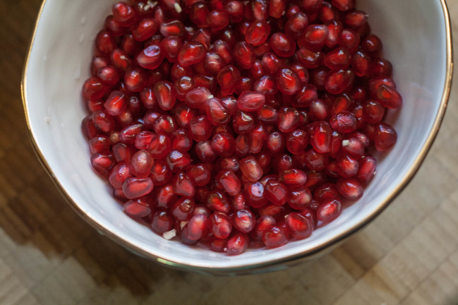 pantry tips how to open a pomegranate seeds