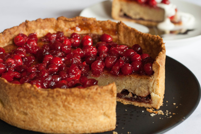 Cranberry Almond Lingonberry Torte sliced